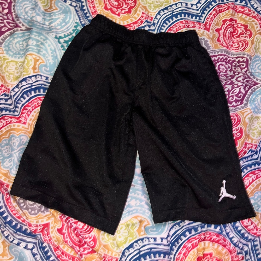 Boy Jordan shorts
